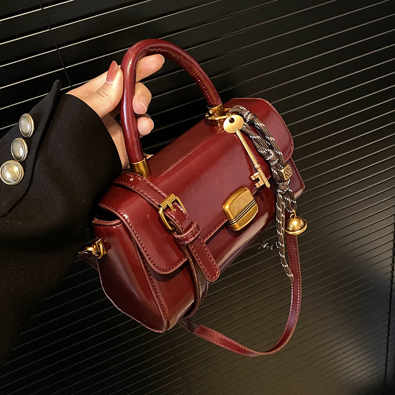South Korea High-end Retro Bag Women's 2024 New Autumn And Winter All-match Crossbody Bag Fashionable Portable Small Square Bag Trendy