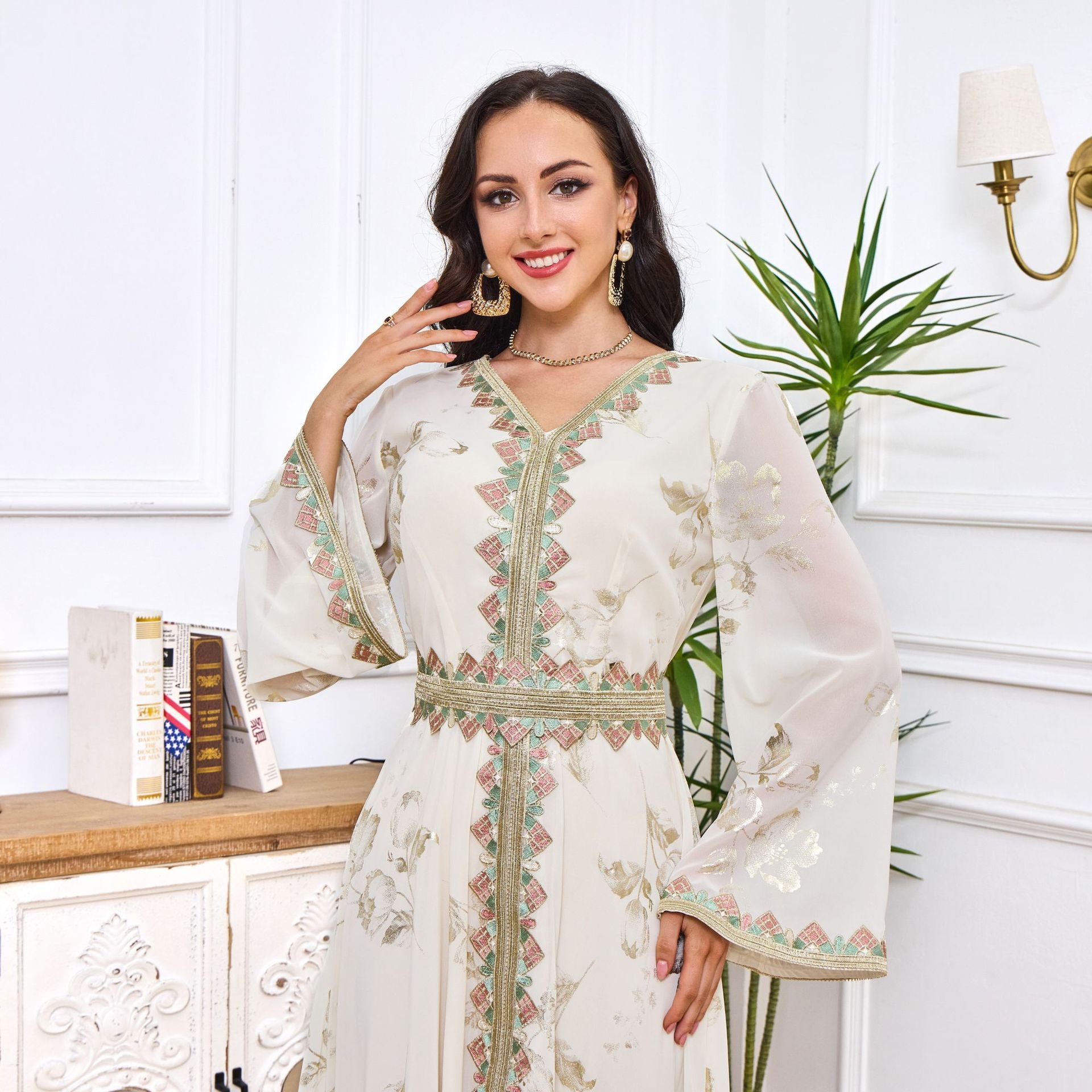 MT037 Middle East Cross-border Trade Muslim Robe Women&#039;s New Bronzing Embroidered Lace Fashion White Dress