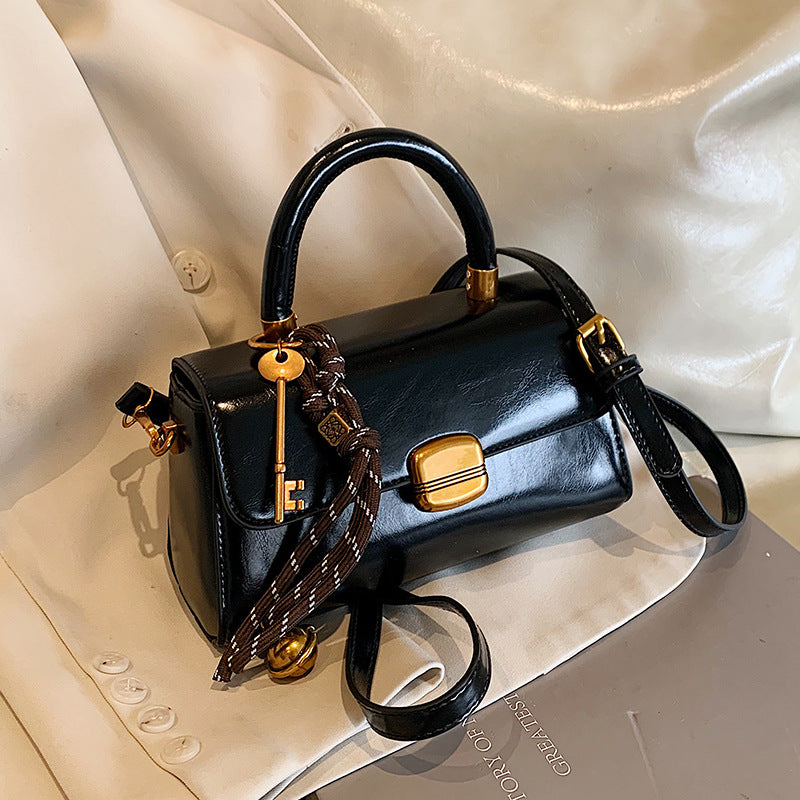 South Korea High-end Retro Bag Women's 2024 New Autumn And Winter All-match Crossbody Bag Fashionable Portable Small Square Bag Trendy